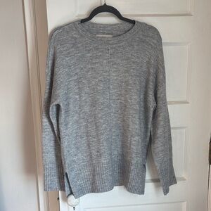 LOFT Gray Crewneck Women’s Sweater